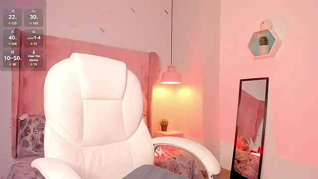 Scarlet Big boobs online show from June 23, 2026, 3:26 am
