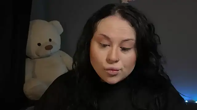 Snapshot of Sofi__Si chatting on May 6, 2026, 8:03 pm Sofi Si online show from May 6, 2026, 8:03 pm