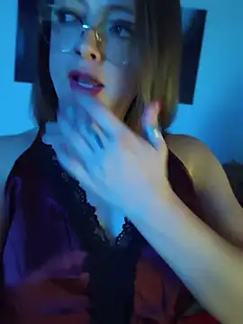 Snapshot of Lilith_Desire chatting on July 1, 2026, 2:46 am Lilith Desire online show from July 1, 2026, 2:46 am