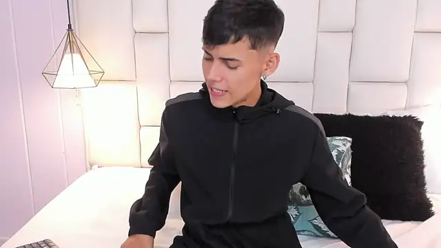JacobFerrer online show from June 1, 2026, 5:25 pm