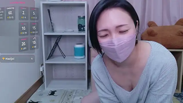 Snapshot of _yuri__ chatting on June 21, 2026, 2:25 am yuri online show from June 21, 2026, 2:25 am