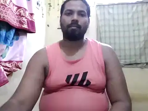 Snapshot of mrmerman92 chatting on May 17, 2026, 2:46 pm mrmerman92 online show from May 17, 2026, 2:46 pm