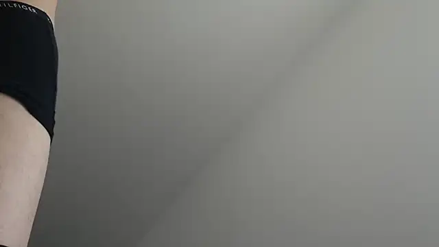 Snapshot of liamtwink chatting on June 10, 2026, 4:28 pm liamtwink online show from June 10, 2026, 4:28 pm