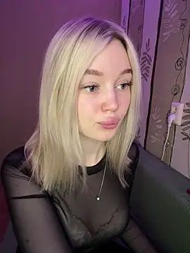 Snapshot of Velvet_Doll_ chatting on May 26, 2026, 4:19 am Velvet Doll online show from May 26, 2026, 4:19 am