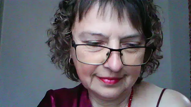 ElizabethGorden online show from June 4, 2026, 4:29 am