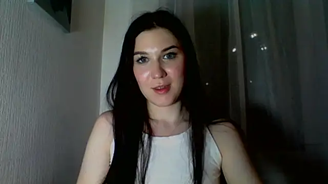 Snapshot of Katiee_Foxi chatting on May 18, 2026, 10:15 pm Katiee Foxi online show from May 18, 2026, 10:15 pm