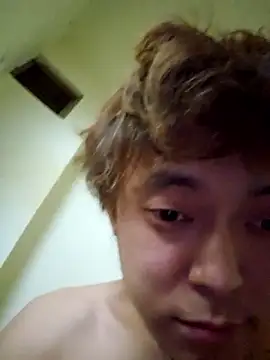 mazoTakahirokun online show from May 5, 2026, 4:53 am