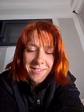 PoppyBoop online show from May 4, 2026, 10:06 pm