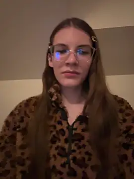 femboykittyxo online show from May 6, 2026, 11:32 pm