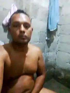 Snapshot of javier170ooo chatting on May 10, 2026, 10:59 pm javier170ooo online show from May 10, 2026, 10:59 pm