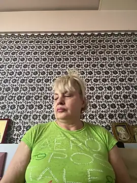 Snapshot of AnastasiaGrey777 chatting on June 15, 2026, 5:20 am AnastasiaGrey777 online show from June 15, 2026, 5:20 am