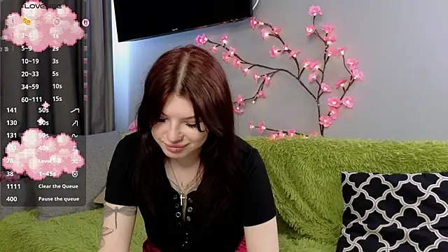 Snapshot of AwareAnoxia chatting on June 27, 2026, 9:25 am AwareAnoxia online show from June 27, 2026, 9:25 am