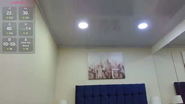 Snapshot of ValerieLyon_ chatting on June 4, 2026, 6:25 pm ValerieLyon online show from June 4, 2026, 6:25 pm