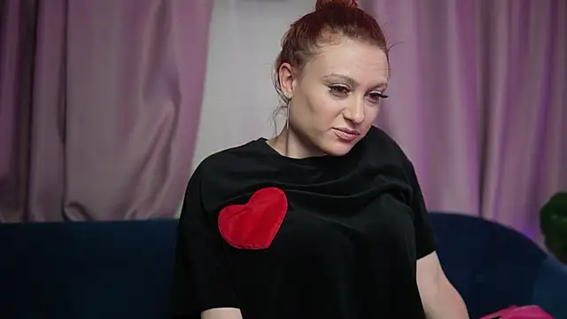 EvelynCandy online show from May 24, 2026, 8:03 pm