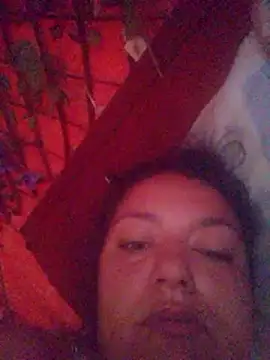 Snapshot of FabritziAPiel chatting on June 21, 2026, 1:24 pm FabritziAPiel online show from June 21, 2026, 1:24 pm