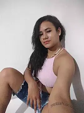AntonellaMonroew online show from June 12, 2026, 1:48 am