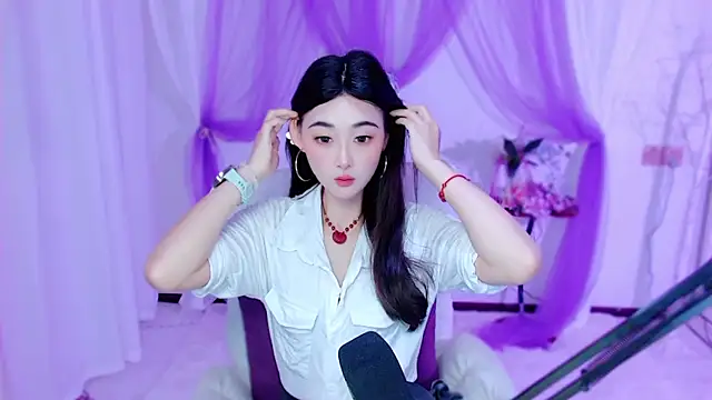 Snapshot of Tili_Lucky chatting on May 25, 2026, 1:00 am Tili Lucky online show from May 25, 2026, 1:00 am