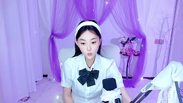 Snapshot of Tili_Lucky chatting on June 11, 2026, 1:27 am Tili Lucky online show from June 11, 2026, 1:27 am
