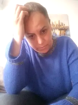Snapshot of Sanela290590 chatting on May 7, 2026, 9:47 am Sanela290590 online show from May 7, 2026, 9:47 am