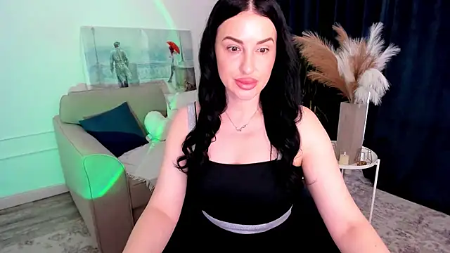 HoneyBlossome online show from June 2, 2026, 4:36 am