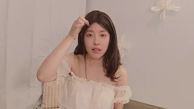 sakura-ch- online show from July 15, 2026, 9:09 pm