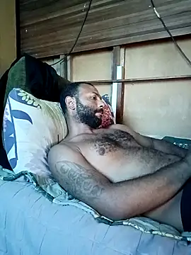 Camodick online show from November 22, 2025, 1:32 pm