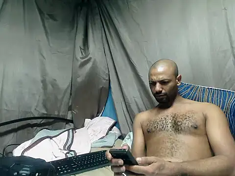 Camodick online show from May 3, 2026, 1:39 pm
