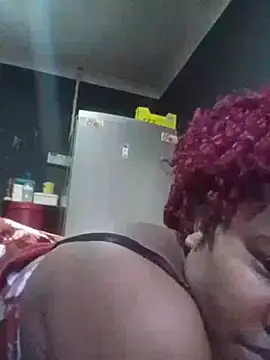 ChubbyMidgetxxx19 online show from May 9, 2026, 10:53 am