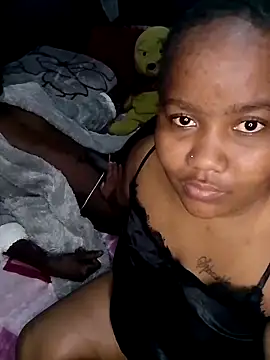 ChubbyMidgetxxx19 online show from June 6, 2026, 8:52 am
