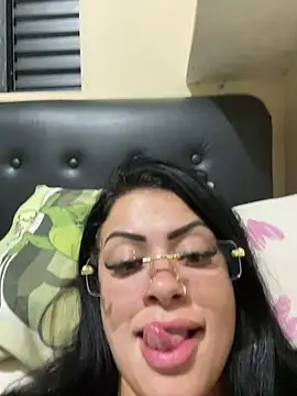 Snapshot of belababyy chatting on July 30, 2026, 7:13 pm belababyy online show from July 30, 2026, 7:13 pm