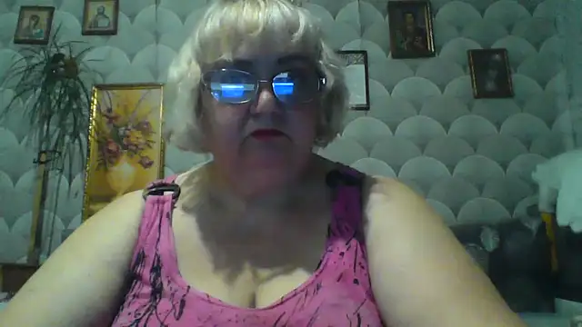 Snapshot of MarinaFarina53 chatting on June 6, 2026, 7:07 pm MarinaFarina53 online show from June 6, 2026, 7:07 pm