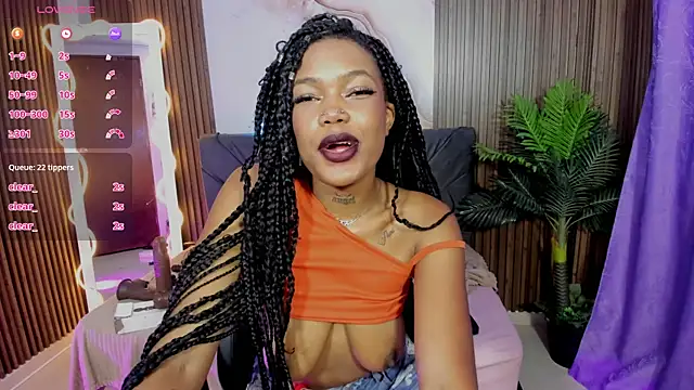 Snapshot of CRISTALBROKE_TAY chatting on June 11, 2026, 12:32 am CRISTALBROKE TAY online show from June 11, 2026, 12:32 am