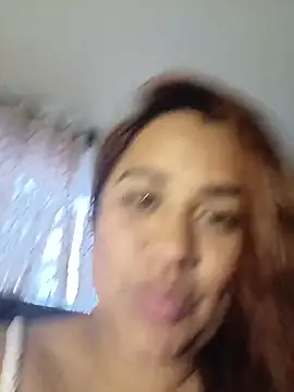 AriaGomez  online show from June 1, 2026, 10:44 pm
