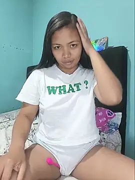 ChanellSweets online show from June 9, 2026, 4:24 am