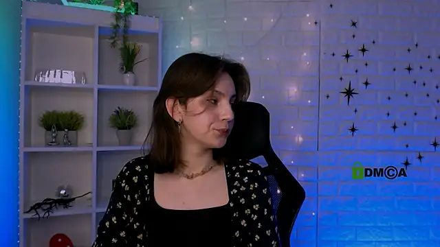 imhaileyy online show from May 21, 2026, 11:06 am