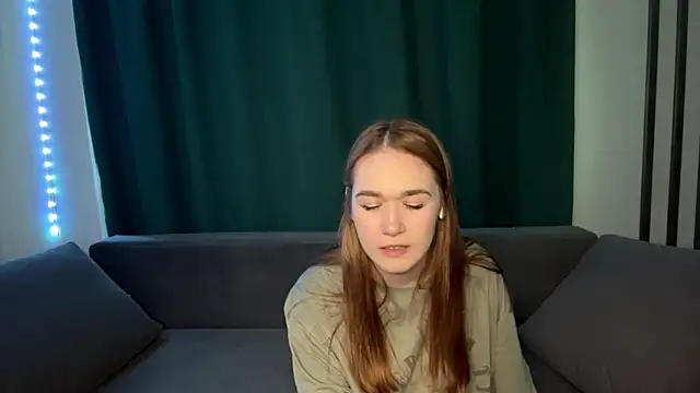 MargieZorens online show from June 8, 2026, 2:50 pm
