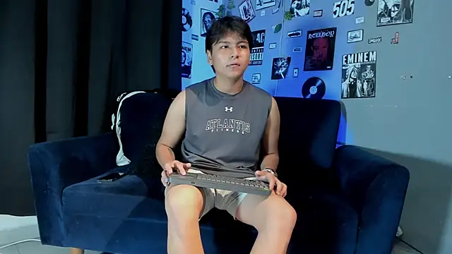 Snapshot of _maximo_1 chatting on May 12, 2026, 7:00 pm maximo 1 online show from May 12, 2026, 7:00 pm