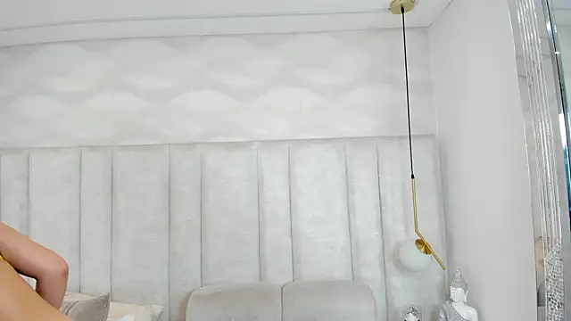 Snapshot of Aurora_bellamont chatting on May 28, 2026, 8:39 pm Aurora bellamont online show from May 28, 2026, 8:39 pm