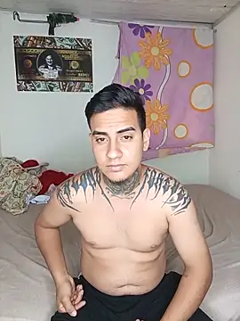 radiant whore x online show from May 12, 2026, 7:00 pm