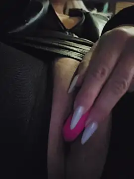 Snapshot of MILFBARBY chatting on December 23, 2025, 8:34 am MILFBARBY online show from December 23, 2025, 8:34 am