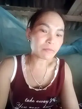 linhbaby01 online show from June 25, 2026, 7:02 am