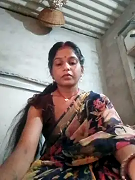 Snapshot of CHANDNi_700 chatting on June 2, 2026, 12:40 pm CHANDNi 700 online show from June 2, 2026, 12:40 pm