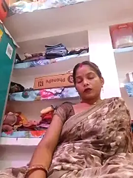 Snapshot of CHANDNi_700 chatting on June 10, 2026, 6:34 am CHANDNi 700 online show from June 10, 2026, 6:34 am