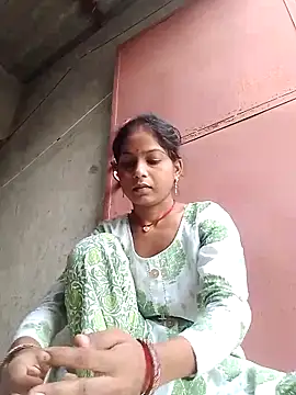 Snapshot of CHANDNi_700 chatting on June 13, 2026, 1:25 am CHANDNi 700 online show from June 13, 2026, 1:25 am