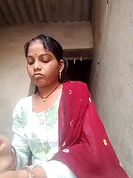 Snapshot of CHANDNi_700 chatting on June 14, 2026, 1:47 am CHANDNi 700 online show from June 14, 2026, 1:47 am