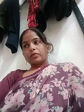 Snapshot of CHANDNi_700 chatting on August 1, 2026, 9:19 am CHANDNi 700 online show from August 1, 2026, 9:19 am