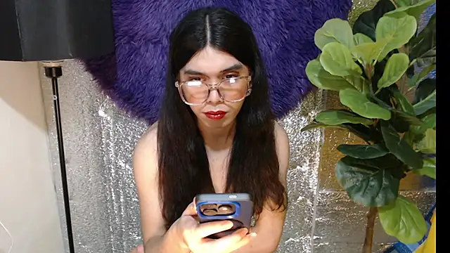 Snapshot of RoseAmarie chatting on May 30, 2026, 8:50 pm RoseAmarie online show from May 30, 2026, 8:50 pm