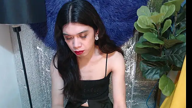 Snapshot of RoseAmarie chatting on June 2, 2026, 3:41 am RoseAmarie online show from June 2, 2026, 3:41 am