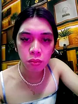 RoseAmarie online show from July 18, 2026, 11:03 am