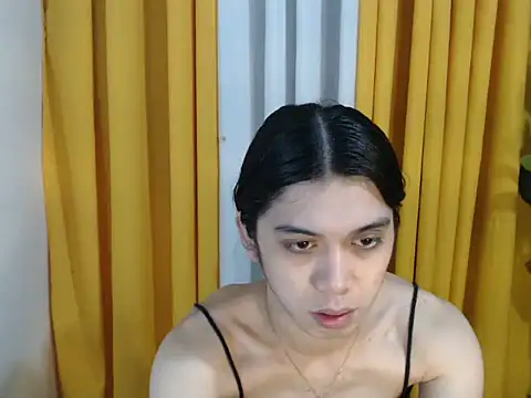 RoseAmarie online show from August 8, 2026, 12:29 pm